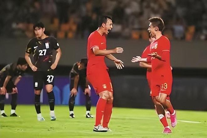 3-1！中国男足大胜，3人爆发3球，国安申花3将进球，掀翻亚洲第29-第1张图片-足球直播_足球免费在线高清直播_足球视频在线观看无插件-24直播网